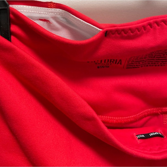 Victoria Sport Leggings - Picture 6 of 6